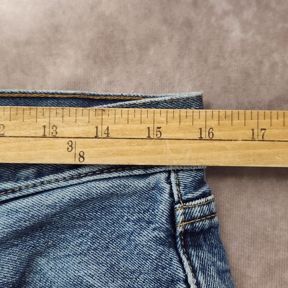 Levis 501 Original Fit Straight Jeans Wash Blue Denim Button Fly 32x29 Mens - Picture 8 of 10